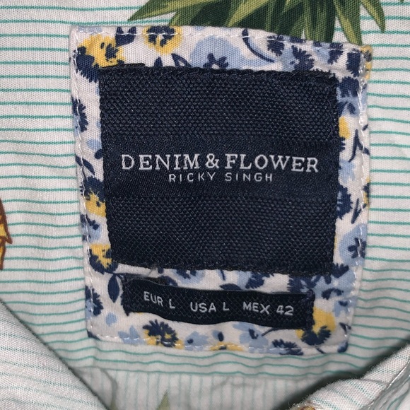 Denim & flower Ricky Singh striped pineapple novelty island shirt size L - Picture 3 of 3